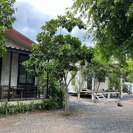 Sangkaset Resort Ban Mong Muang 外观 照片