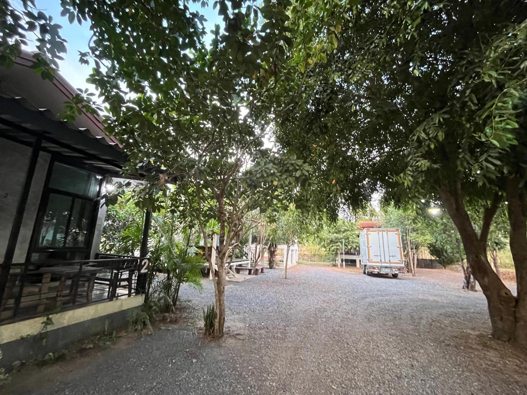 Sangkaset Resort Ban Mong Muang 外观 照片