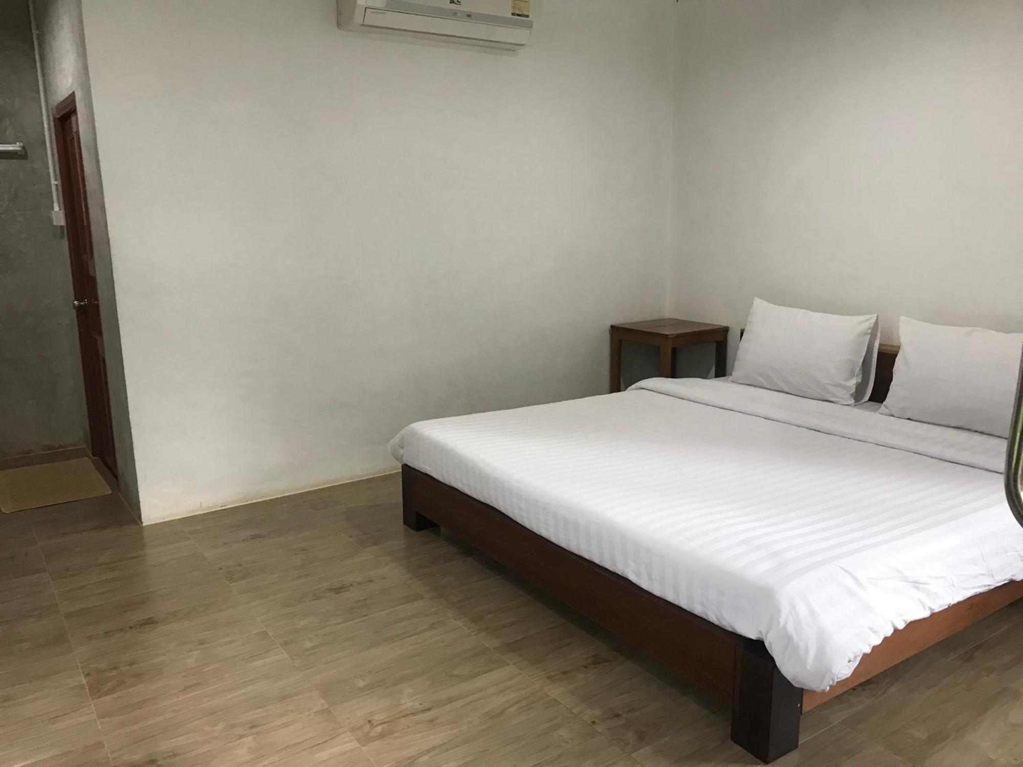 Sangkaset Resort Ban Mong Muang 外观 照片