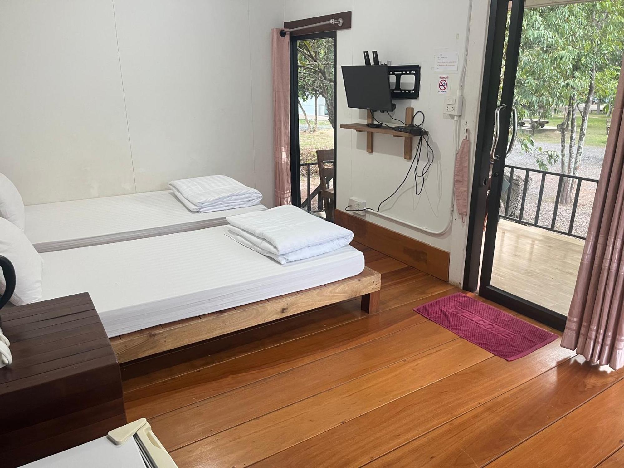 Sangkaset Resort Ban Mong Muang 外观 照片